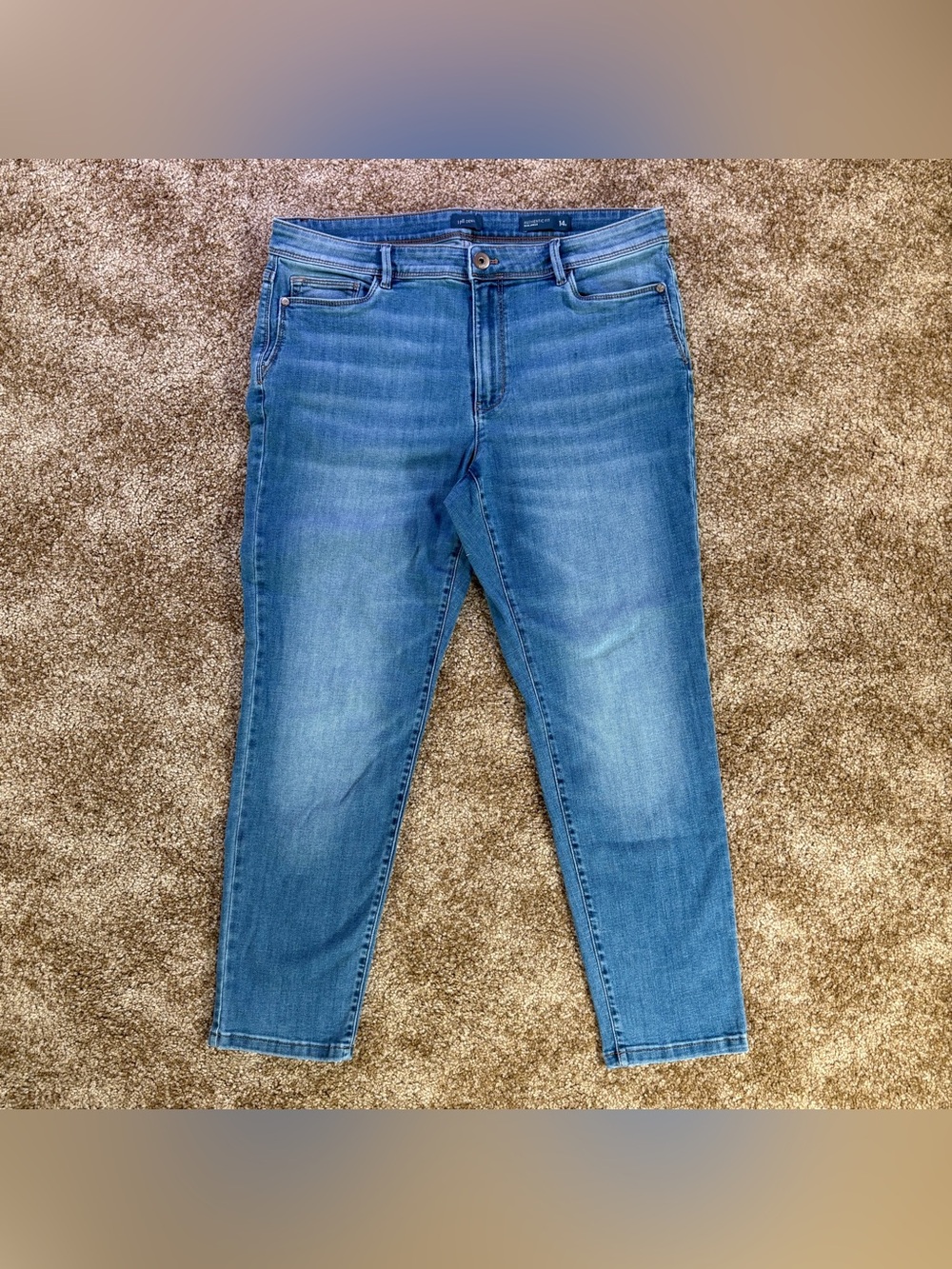 J. Jill Authentic Fit Slim Ankle Jeans Women’s Size 14‎ Light Wash Stretch Denim